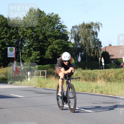 25.08.2024 - Elbe Triathlon Hamburg Fuchs,  Jonas http://msf.ph/oto/6845166 25.08.2024 09:06:01 Radfahren 50, 176 meine-sportfotos.de