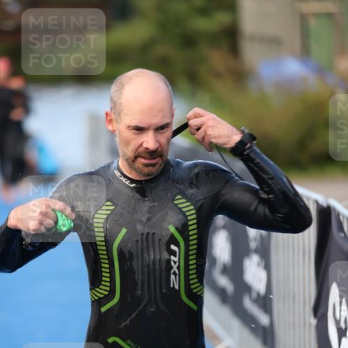 25.08.2024 - Elbe Triathlon Hamburg H.Heesch http://msf.ph/oto/6845181 25.08.2024 08:47:26 Schwimmen 119, 122, 125, 130, 137, 165, 181, 185, 193, 194 meine-sportfotos.de