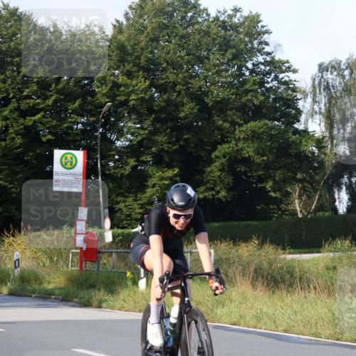 25.08.2024 - Elbe Triathlon Hamburg Fuchs,  Jonas http://msf.ph/oto/6845183 25.08.2024 09:47:40 Radfahren 133, 521 meine-sportfotos.de