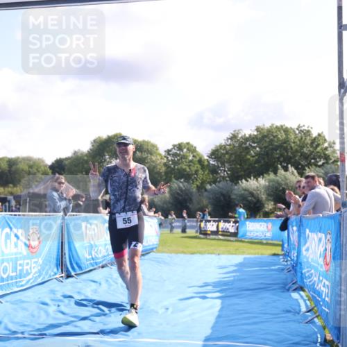 25.08.2024 - Elbe Triathlon Hamburg H.Heesch http://msf.ph/oto/6845196 25.08.2024 10:35:55 Ziel 55, 197 meine-sportfotos.de