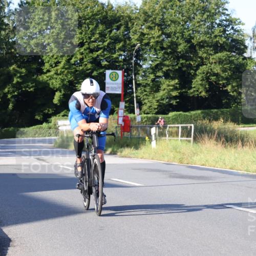 25.08.2024 - Elbe Triathlon Hamburg Fuchs,  Jonas http://msf.ph/oto/6845208 25.08.2024 09:06:03 Radfahren 50, 176 meine-sportfotos.de