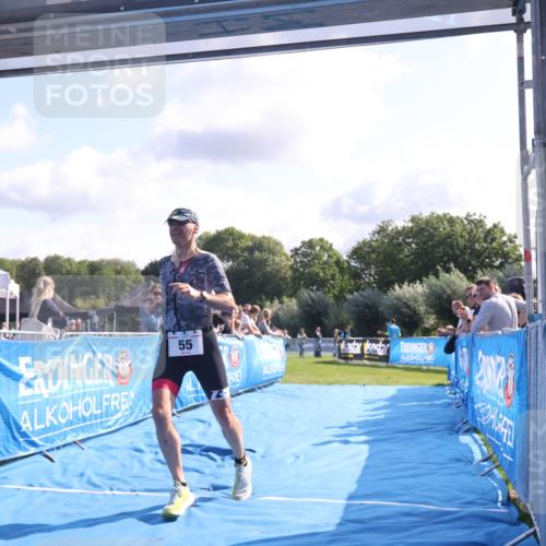25.08.2024 - Elbe Triathlon Hamburg H.Heesch http://msf.ph/oto/6845222 25.08.2024 10:35:55 Ziel 55, 197 meine-sportfotos.de