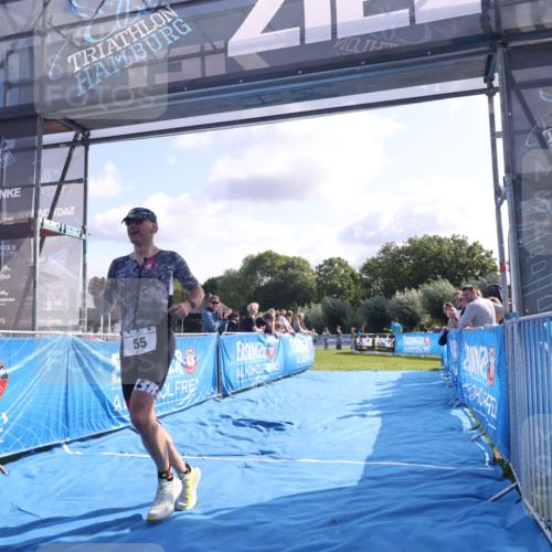 25.08.2024 - Elbe Triathlon Hamburg H.Heesch http://msf.ph/oto/6845251 25.08.2024 10:35:55 Ziel 55, 197 meine-sportfotos.de
