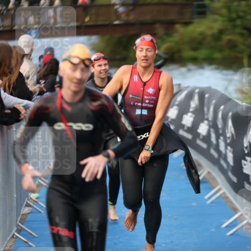 25.08.2024 - Elbe Triathlon Hamburg H.Heesch http://msf.ph/oto/6845273 25.08.2024 08:47:31 Schwimmen 119, 122, 130, 137, 144, 165, 181, 185, 193, 194 meine-sportfotos.de