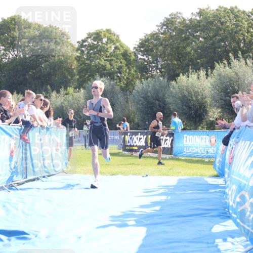 25.08.2024 - Elbe Triathlon Hamburg H.Heesch http://msf.ph/oto/6845280 25.08.2024 10:37:17 Ziel 109, 190, 229 meine-sportfotos.de
