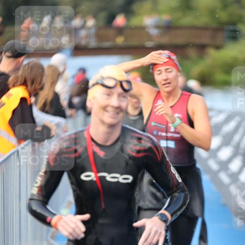 25.08.2024 - Elbe Triathlon Hamburg H.Heesch http://msf.ph/oto/6845291 25.08.2024 08:47:32 Schwimmen 119, 122, 130, 137, 144, 165, 181, 185, 193, 194 meine-sportfotos.de