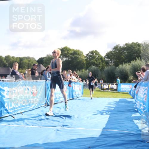 25.08.2024 - Elbe Triathlon Hamburg H.Heesch http://msf.ph/oto/6845321 25.08.2024 10:37:18 Ziel 109, 190, 229 meine-sportfotos.de
