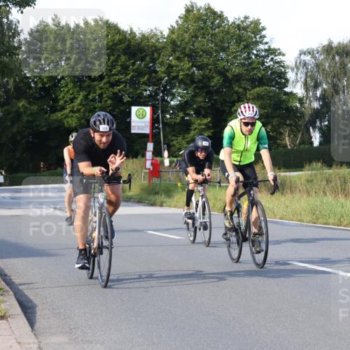 25.08.2024 - Elbe Triathlon Hamburg Fuchs,  Jonas http://msf.ph/oto/6845322 25.08.2024 09:47:55 Radfahren 113, 424, 356, 304, 350, 125, 182, 423 meine-sportfotos.de