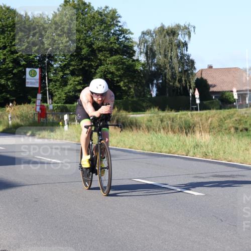 25.08.2024 - Elbe Triathlon Hamburg Fuchs,  Jonas http://msf.ph/oto/6845339 25.08.2024 09:06:30 Radfahren 38, 40 meine-sportfotos.de