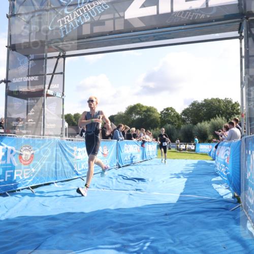 25.08.2024 - Elbe Triathlon Hamburg H.Heesch http://msf.ph/oto/6845366 25.08.2024 10:37:19 Ziel 109, 190, 229 meine-sportfotos.de