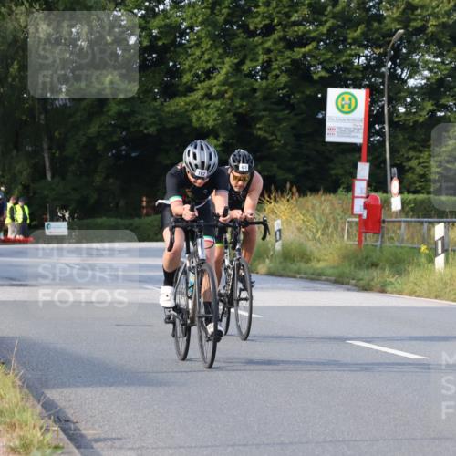 25.08.2024 - Elbe Triathlon Hamburg Fuchs,  Jonas http://msf.ph/oto/6845381 25.08.2024 09:47:59 Radfahren 424, 356, 304, 350, 125, 182, 423 meine-sportfotos.de