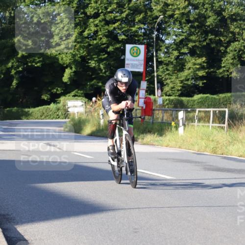 25.08.2024 - Elbe Triathlon Hamburg Fuchs,  Jonas http://msf.ph/oto/6845395 25.08.2024 09:06:34 Radfahren 38, 40, 62 meine-sportfotos.de