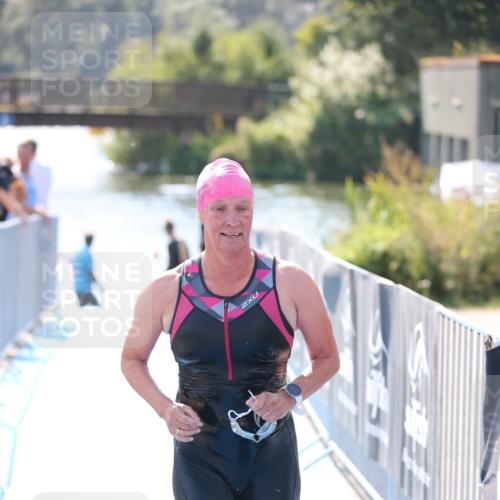 25.08.2024 - Elbe Triathlon Hamburg H.Heesch http://msf.ph/oto/6845429 25.08.2024 14:43:52 Schwimmen  meine-sportfotos.de