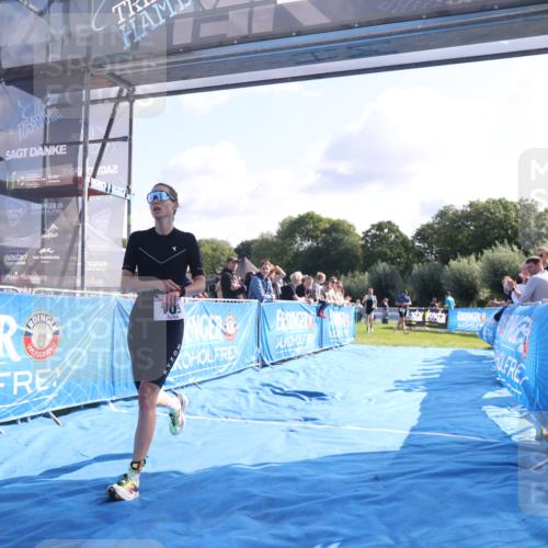 25.08.2024 - Elbe Triathlon Hamburg H.Heesch http://msf.ph/oto/6845463 25.08.2024 10:37:20 Ziel 109, 190, 229 meine-sportfotos.de