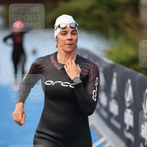 25.08.2024 - Elbe Triathlon Hamburg H.Heesch http://msf.ph/oto/6845496 25.08.2024 08:47:42 Schwimmen 119, 122, 130, 136, 137, 144, 165, 181, 185 meine-sportfotos.de
