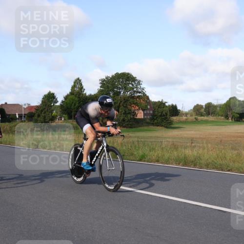 25.08.2024 - Elbe Triathlon Hamburg Fuchs,  Jonas http://msf.ph/oto/6845514 25.08.2024 09:48:12 Radfahren 523, 440, 500, 204, 397, 156, 323, 499 meine-sportfotos.de