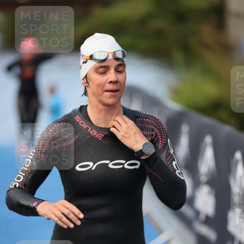 25.08.2024 - Elbe Triathlon Hamburg H.Heesch http://msf.ph/oto/6845531 25.08.2024 08:47:43 Schwimmen 119, 122, 130, 136, 137, 144, 165, 181, 185 meine-sportfotos.de
