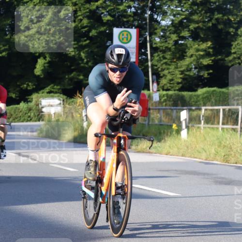 25.08.2024 - Elbe Triathlon Hamburg Fuchs,  Jonas http://msf.ph/oto/6845569 25.08.2024 09:06:55 Radfahren 80, 243, 79, 262 meine-sportfotos.de