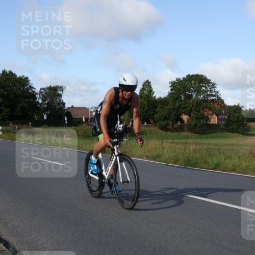 25.08.2024 - Elbe Triathlon Hamburg Fuchs,  Jonas http://msf.ph/oto/6845572 25.08.2024 09:48:16 Radfahren 440, 500, 204, 397, 156, 323, 499, 491, 393 meine-sportfotos.de