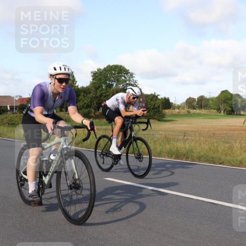 25.08.2024 - Elbe Triathlon Hamburg Fuchs,  Jonas http://msf.ph/oto/6845604 25.08.2024 09:48:20 Radfahren 156, 323, 499, 491, 393, 203, 517 meine-sportfotos.de