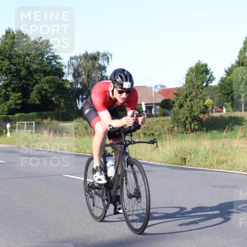 25.08.2024 - Elbe Triathlon Hamburg Fuchs,  Jonas http://msf.ph/oto/6845605 25.08.2024 09:06:57 Radfahren 243, 79, 262 meine-sportfotos.de