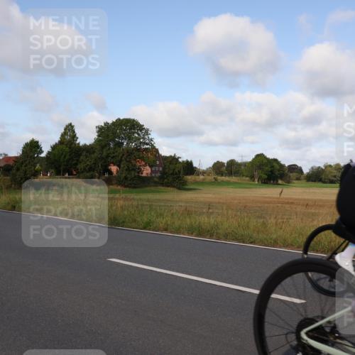 25.08.2024 - Elbe Triathlon Hamburg Fuchs,  Jonas http://msf.ph/oto/6845612 25.08.2024 09:48:20 Radfahren 156, 323, 499, 491, 393, 203, 517 meine-sportfotos.de
