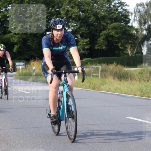 25.08.2024 - Elbe Triathlon Hamburg Fuchs,  Jonas http://msf.ph/oto/6845616 25.08.2024 09:48:22 Radfahren 323, 499, 491, 393, 203, 517, 366, 549 meine-sportfotos.de