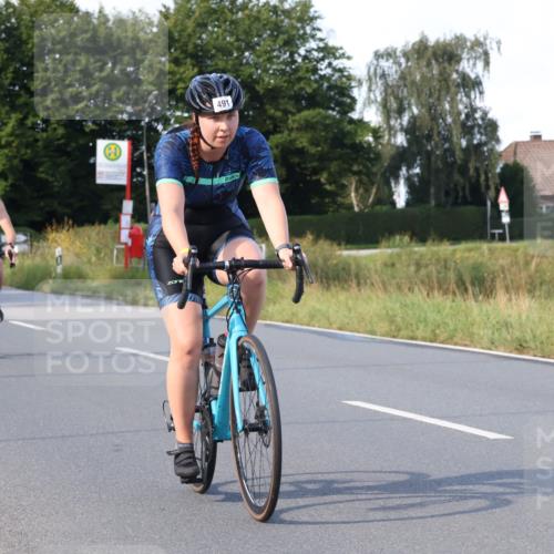 25.08.2024 - Elbe Triathlon Hamburg Fuchs,  Jonas http://msf.ph/oto/6845623 25.08.2024 09:48:22 Radfahren 323, 499, 491, 393, 203, 517, 366, 549 meine-sportfotos.de
