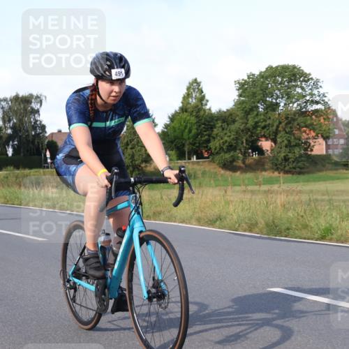 25.08.2024 - Elbe Triathlon Hamburg Fuchs,  Jonas http://msf.ph/oto/6845640 25.08.2024 09:48:23 Radfahren 323, 499, 491, 393, 203, 517, 366, 549 meine-sportfotos.de