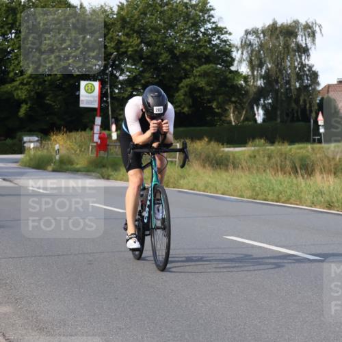25.08.2024 - Elbe Triathlon Hamburg Fuchs,  Jonas http://msf.ph/oto/6845676 25.08.2024 09:48:25 Radfahren 491, 393, 203, 517, 366, 549 meine-sportfotos.de