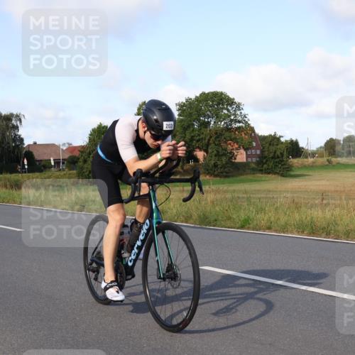 25.08.2024 - Elbe Triathlon Hamburg Fuchs,  Jonas http://msf.ph/oto/6845702 25.08.2024 09:48:26 Radfahren 491, 393, 203, 517, 366, 549 meine-sportfotos.de