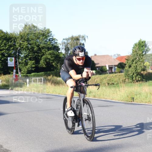 25.08.2024 - Elbe Triathlon Hamburg Fuchs,  Jonas http://msf.ph/oto/6845717 25.08.2024 09:07:08 Radfahren 313, 245 meine-sportfotos.de