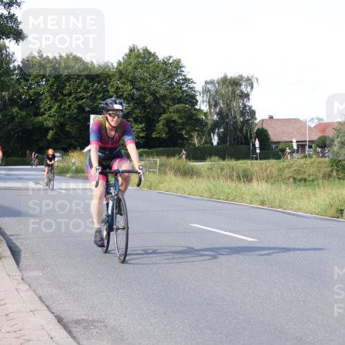 25.08.2024 - Elbe Triathlon Hamburg Fuchs,  Jonas http://msf.ph/oto/6845720 25.08.2024 09:48:27 Radfahren 491, 393, 203, 517, 366, 549 meine-sportfotos.de