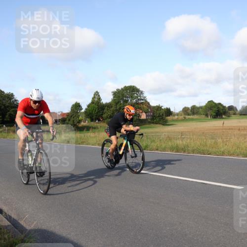 25.08.2024 - Elbe Triathlon Hamburg Fuchs,  Jonas http://msf.ph/oto/6845785 25.08.2024 09:48:30 Radfahren 203, 517, 366, 549, 352 meine-sportfotos.de