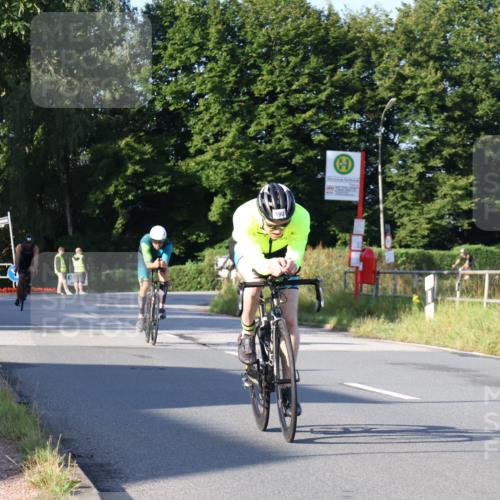 25.08.2024 - Elbe Triathlon Hamburg Fuchs,  Jonas http://msf.ph/oto/6845803 25.08.2024 09:07:19 Radfahren 190, 48, 308 meine-sportfotos.de