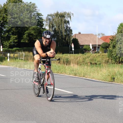 25.08.2024 - Elbe Triathlon Hamburg Fuchs,  Jonas http://msf.ph/oto/6845822 25.08.2024 09:48:35 Radfahren 352, 472, 127, 478, 311, 147 meine-sportfotos.de