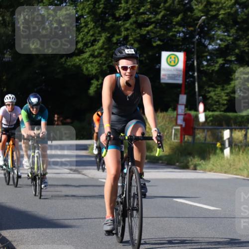 25.08.2024 - Elbe Triathlon Hamburg Fuchs,  Jonas http://msf.ph/oto/6845854 25.08.2024 09:48:39 Radfahren 352, 472, 127, 478, 311, 147 meine-sportfotos.de