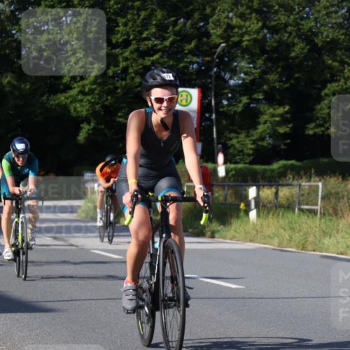 25.08.2024 - Elbe Triathlon Hamburg Fuchs,  Jonas http://msf.ph/oto/6845856 25.08.2024 09:48:39 Radfahren 352, 472, 127, 478, 311, 147 meine-sportfotos.de