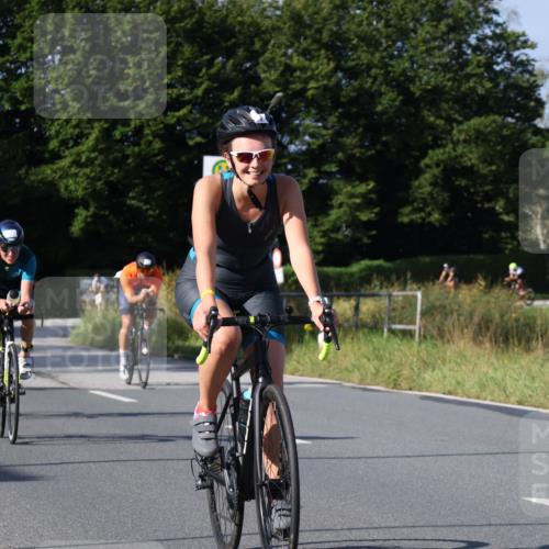 25.08.2024 - Elbe Triathlon Hamburg Fuchs,  Jonas http://msf.ph/oto/6845860 25.08.2024 09:48:39 Radfahren 352, 472, 127, 478, 311, 147 meine-sportfotos.de