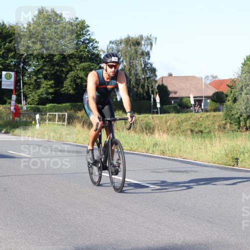 25.08.2024 - Elbe Triathlon Hamburg Fuchs,  Jonas http://msf.ph/oto/6845884 25.08.2024 09:07:24 Radfahren 190, 48, 308, 203, 100, 298, 159 meine-sportfotos.de
