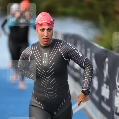 25.08.2024 - Elbe Triathlon Hamburg H.Heesch http://msf.ph/oto/6845932 25.08.2024 08:48:50 Schwimmen 114, 133, 143, 170, 177 meine-sportfotos.de