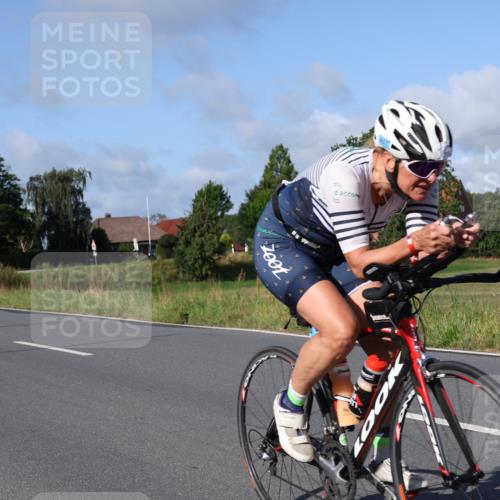 25.08.2024 - Elbe Triathlon Hamburg Fuchs,  Jonas http://msf.ph/oto/6845951 25.08.2024 09:48:43 Radfahren 472, 127, 478, 311, 147, 118, 353 meine-sportfotos.de