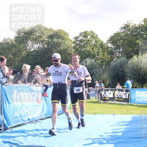 25.08.2024 - Elbe Triathlon Hamburg H.Heesch http://msf.ph/oto/6845955 25.08.2024 10:38:40 Ziel 59, 69, 70 meine-sportfotos.de