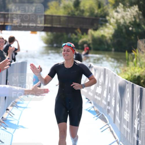 25.08.2024 - Elbe Triathlon Hamburg H.Heesch http://msf.ph/oto/6845982 25.08.2024 14:44:54 Schwimmen  meine-sportfotos.de