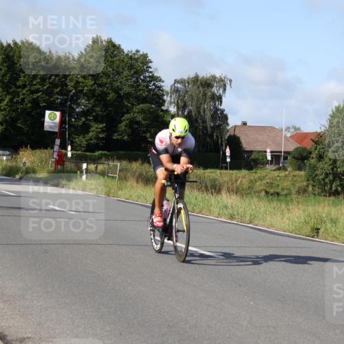 25.08.2024 - Elbe Triathlon Hamburg Fuchs,  Jonas http://msf.ph/oto/6845990 25.08.2024 09:48:50 Radfahren 118, 353, 326, 228, 145, 219 meine-sportfotos.de