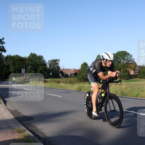 25.08.2024 - Elbe Triathlon Hamburg Fuchs,  Jonas http://msf.ph/oto/6846006 25.08.2024 09:07:30 Radfahren 203, 100, 298, 159, 316, 99 meine-sportfotos.de