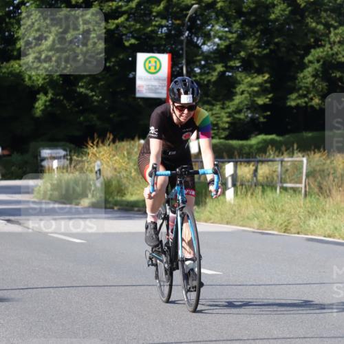 25.08.2024 - Elbe Triathlon Hamburg Fuchs,  Jonas http://msf.ph/oto/6846114 25.08.2024 09:49:06 Radfahren 177, 175 meine-sportfotos.de