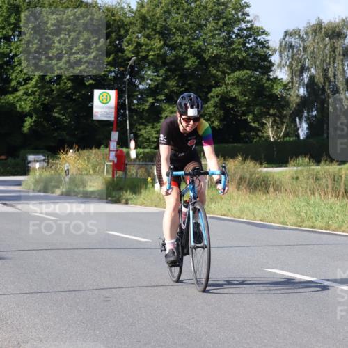 25.08.2024 - Elbe Triathlon Hamburg Fuchs,  Jonas http://msf.ph/oto/6846124 25.08.2024 09:49:07 Radfahren 177, 175 meine-sportfotos.de