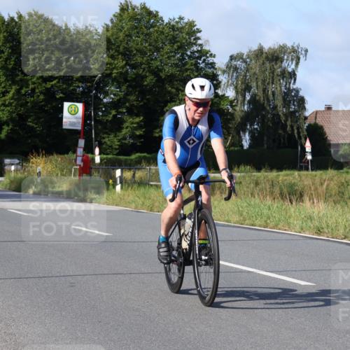 25.08.2024 - Elbe Triathlon Hamburg Fuchs,  Jonas http://msf.ph/oto/6846173 25.08.2024 09:49:12 Radfahren 177, 175, 232, 206 meine-sportfotos.de