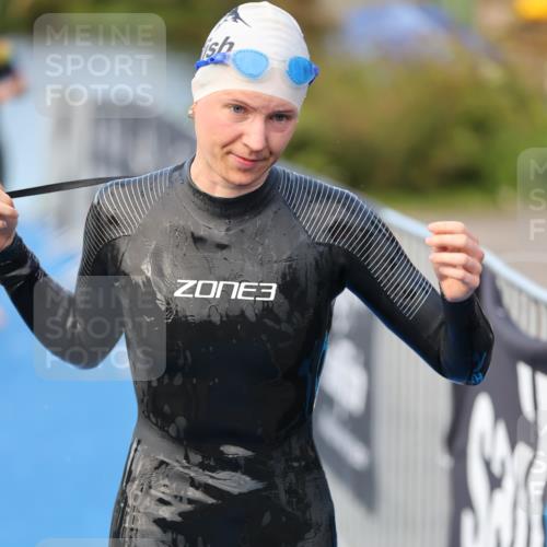 25.08.2024 - Elbe Triathlon Hamburg H.Heesch http://msf.ph/oto/6846203 25.08.2024 08:48:56 Schwimmen 114, 133, 143, 170, 177 meine-sportfotos.de